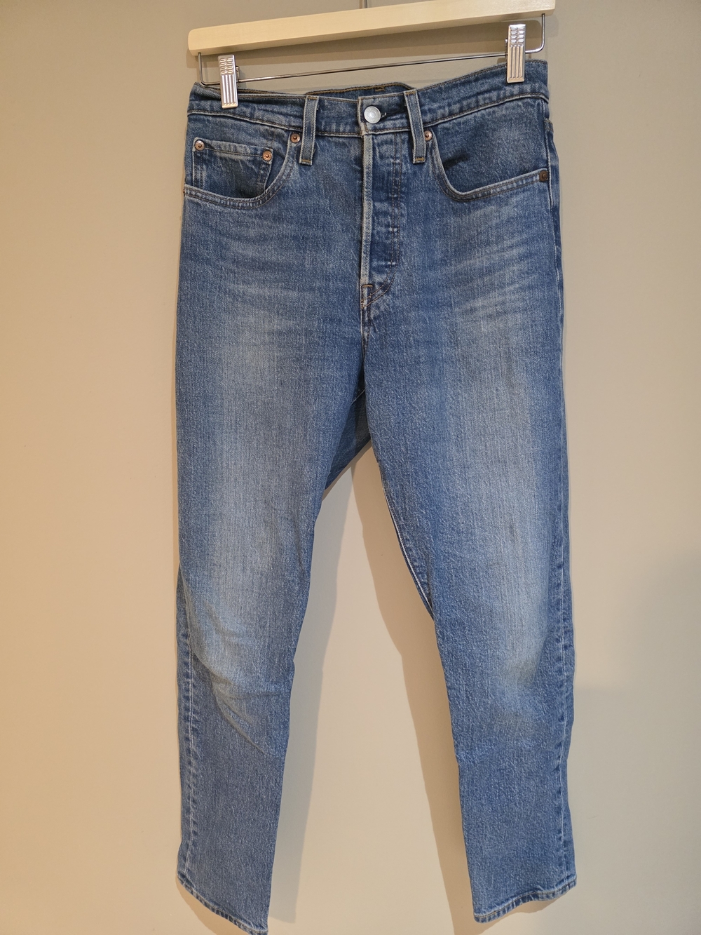 Levi's 501 Blue Denim Jeans - Classic Straight Fit